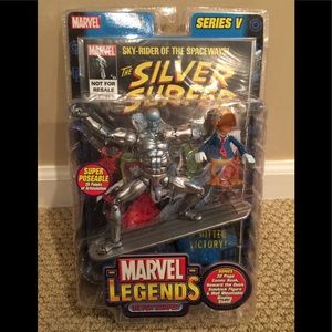 Marvel Legends SILVER SURFER